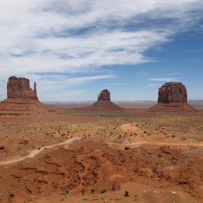 2010_05_05_Monument_Valley